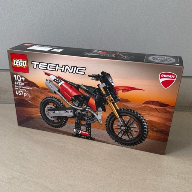 LEGO 42238 Technic Ducati Desmo 450 MX Factory