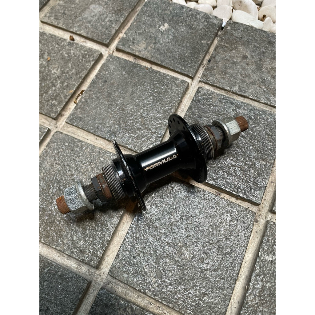 Hub belakang Formula BMX Bearing.