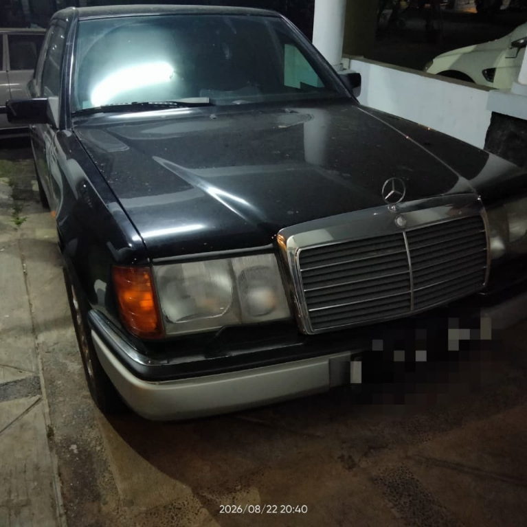 Bemper / Bumper Depan Mercedes-Benz W124 Boxer Original