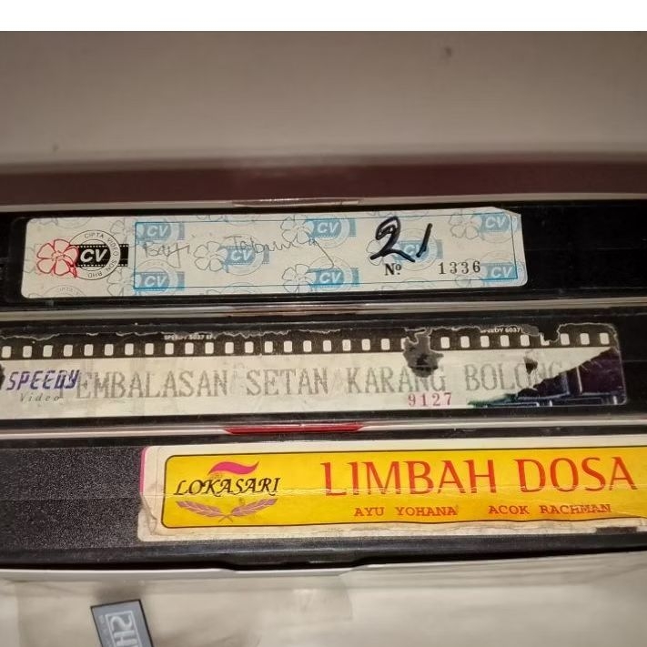 Kaset Video VHS Film Indonesia