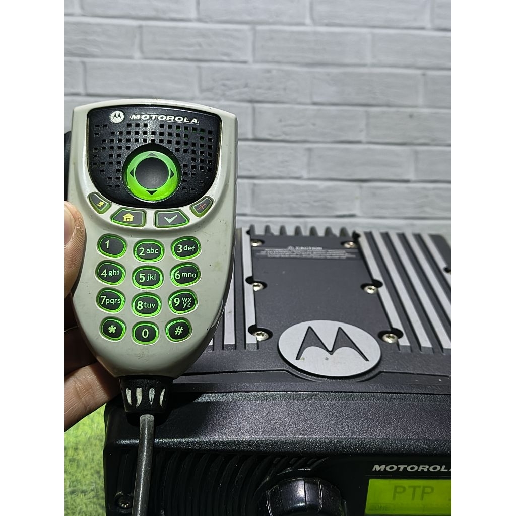 XTL 1500 800MHz