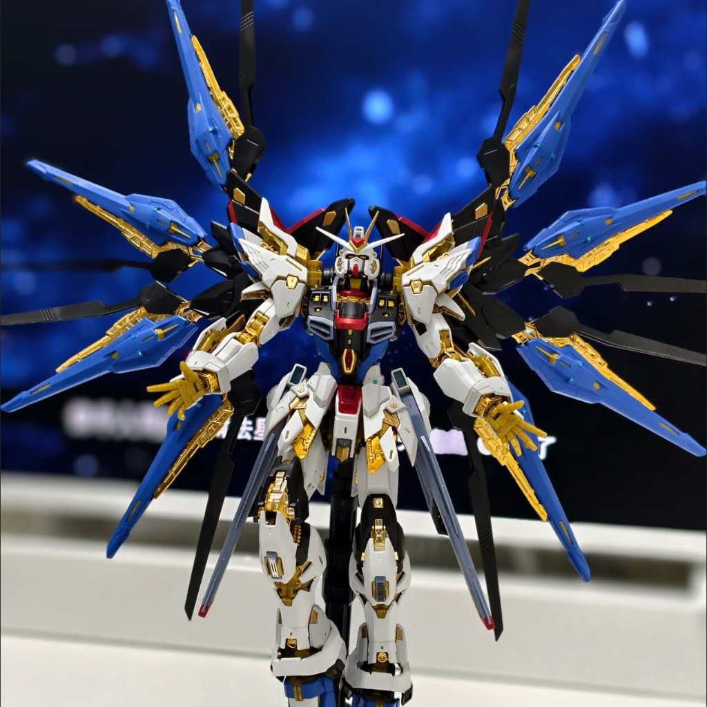 Plamo Plastik Daban 8802S Metal MG 1/100 Strike Freedom Soul Blue + Metal Frame Model Kit