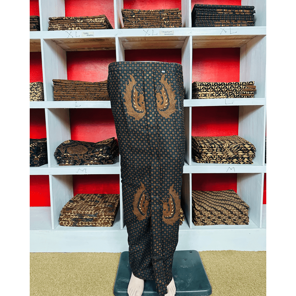 Rok Batik Wanita Wiru  - Truntum Garuda