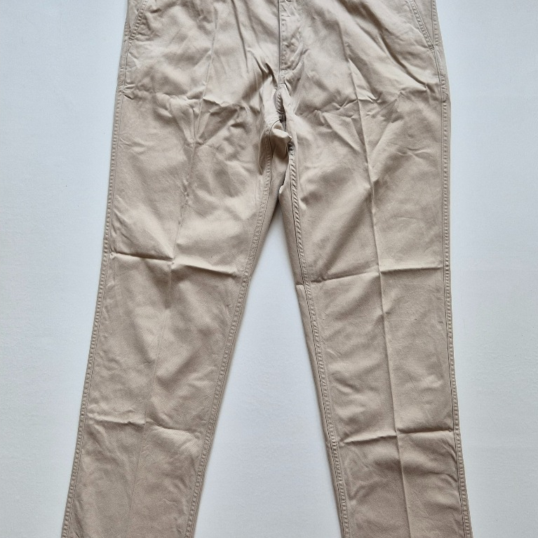 UNIQLO Vintage Regular Fit Chino Beige Celana Panjang Chinos Pria Size 35