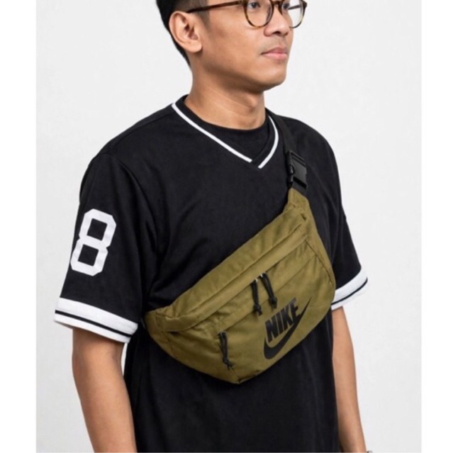 ( S A L E) Slingbag NiKe Tech Hip Pack - Olive Flack (used)