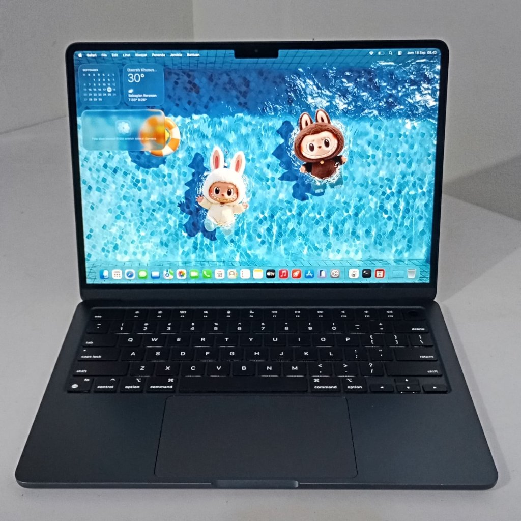 MacBook Air 13" 2022 — M2 / 16GB / 256GB