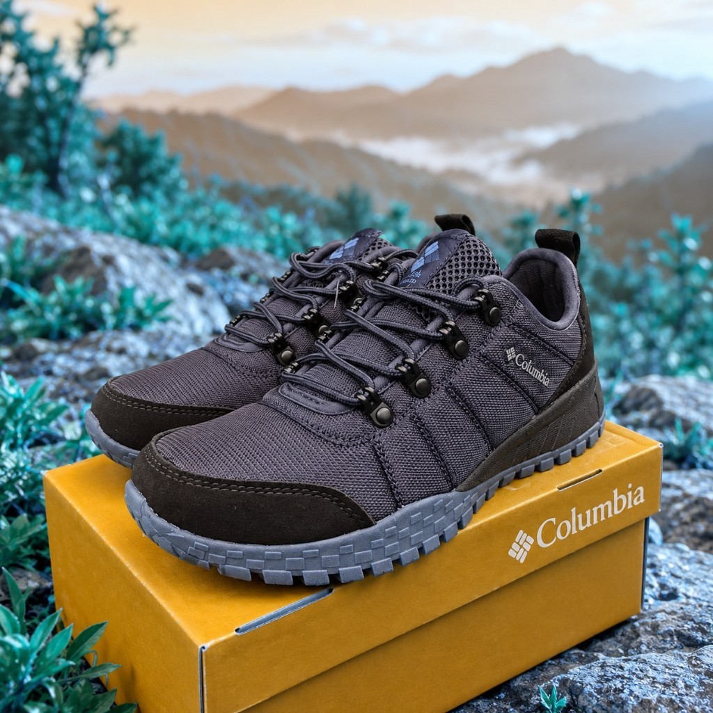 Sepatu Columbia Trekking Shoes / Sepatu Gunung Columbia Original Made in Vietnam