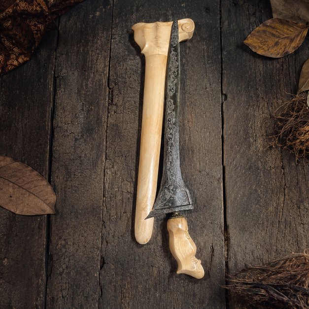Keris Brojol Pamor Udan Mas Tiban Era Tuban