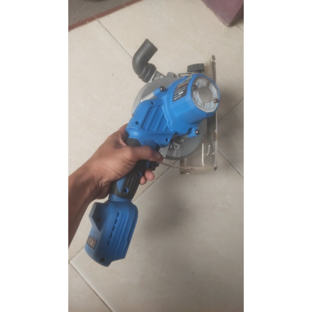Cordless Circular Saw Mollar