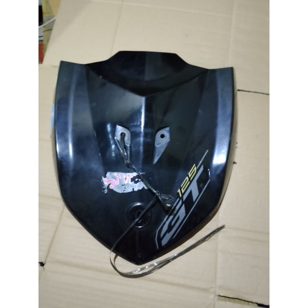 COVER TAMENG DEPAN XEON GT 125 BEKAS ORIGINAL