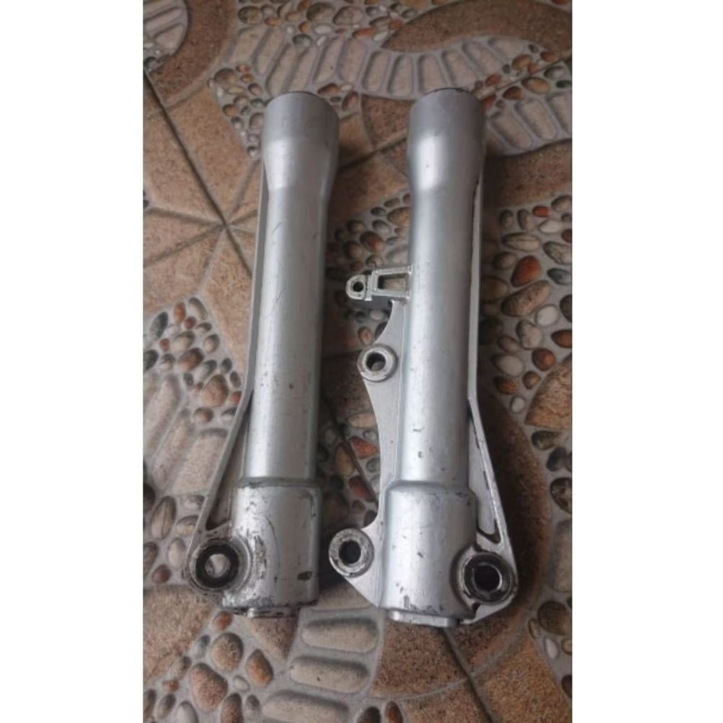 botom/bumbungan sekok mocin copy 125z