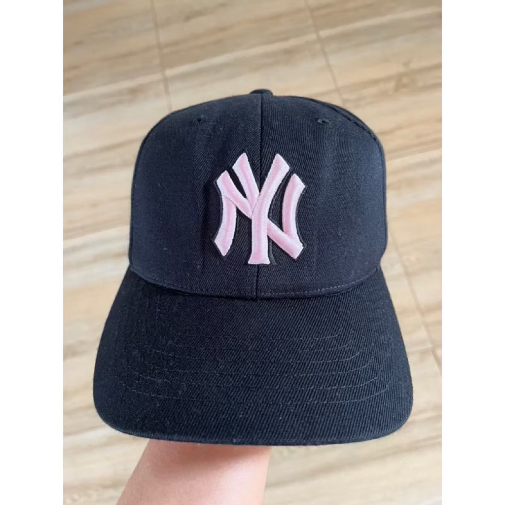 Topi mlb NY Black pink Fitted caps