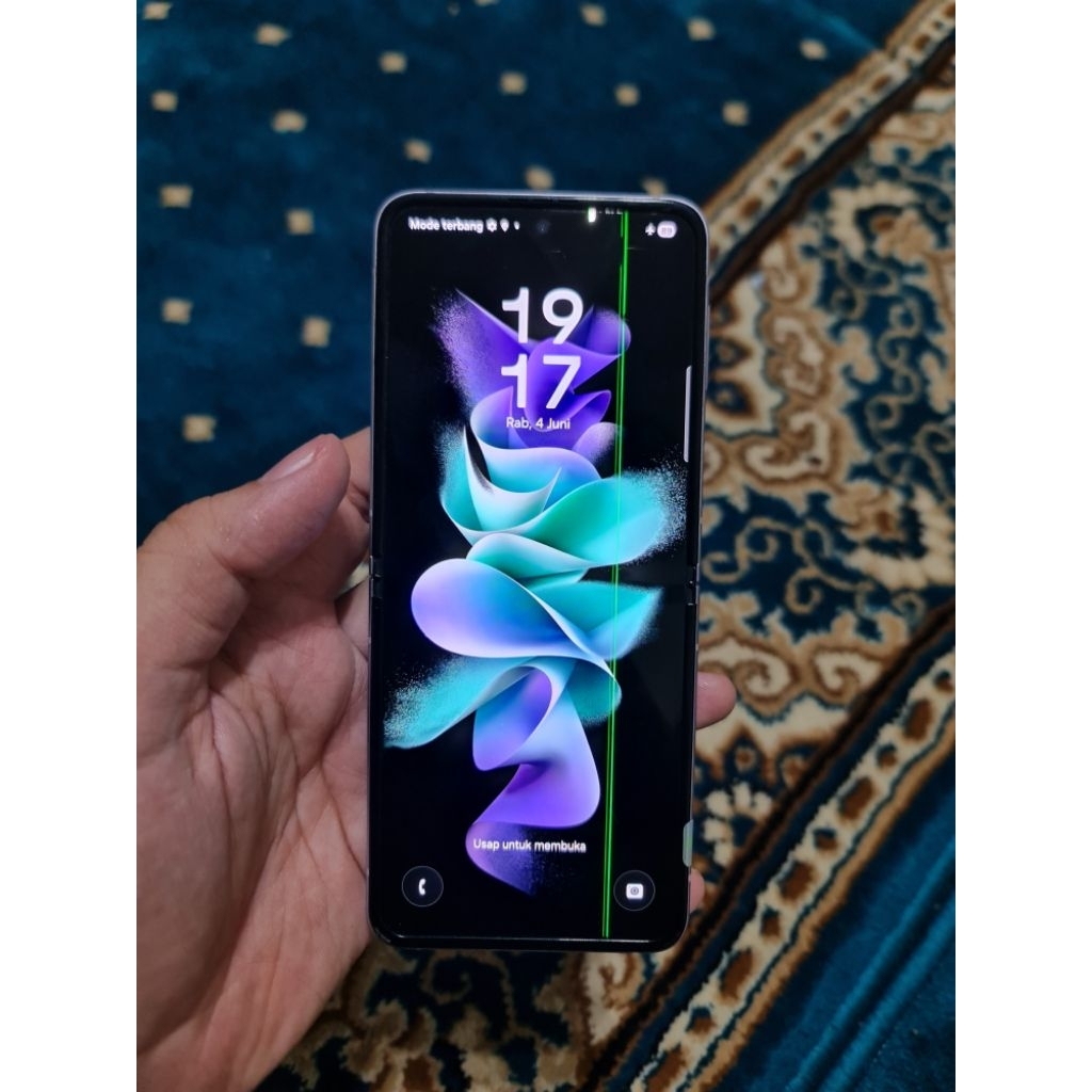 Samsung Z flip 3 8/128GB minus