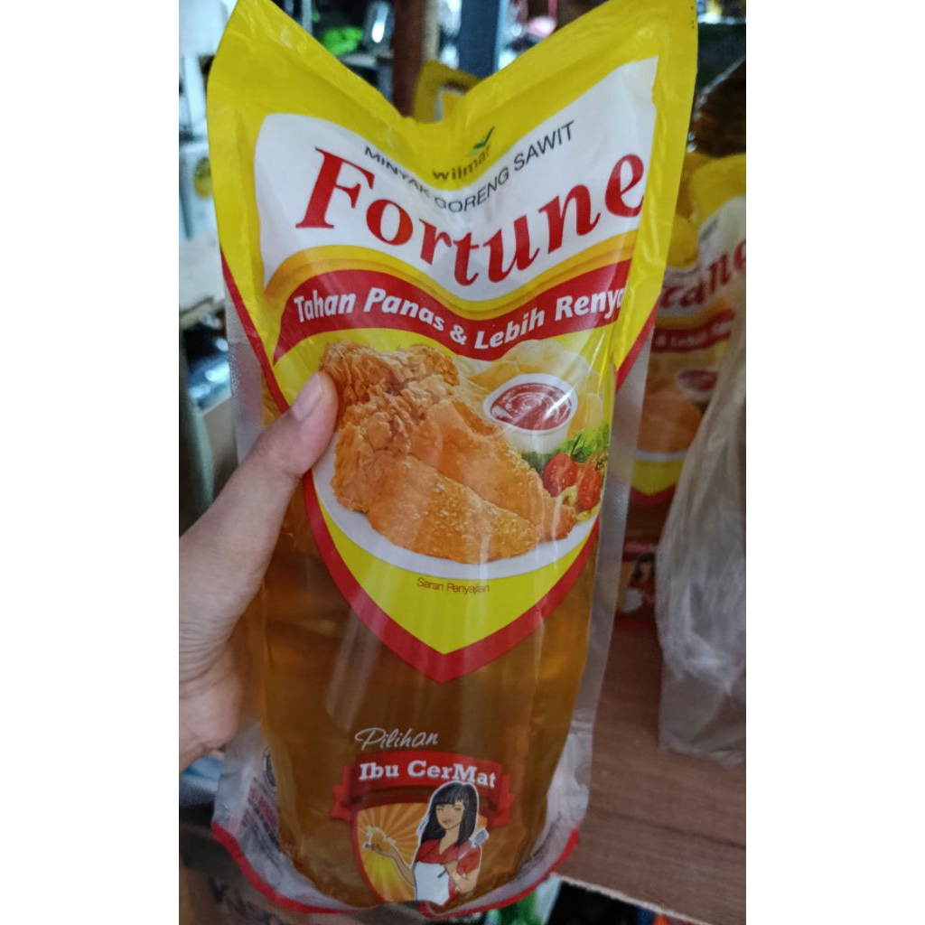 

Minyak goreng fortune kemasan refill 1 L