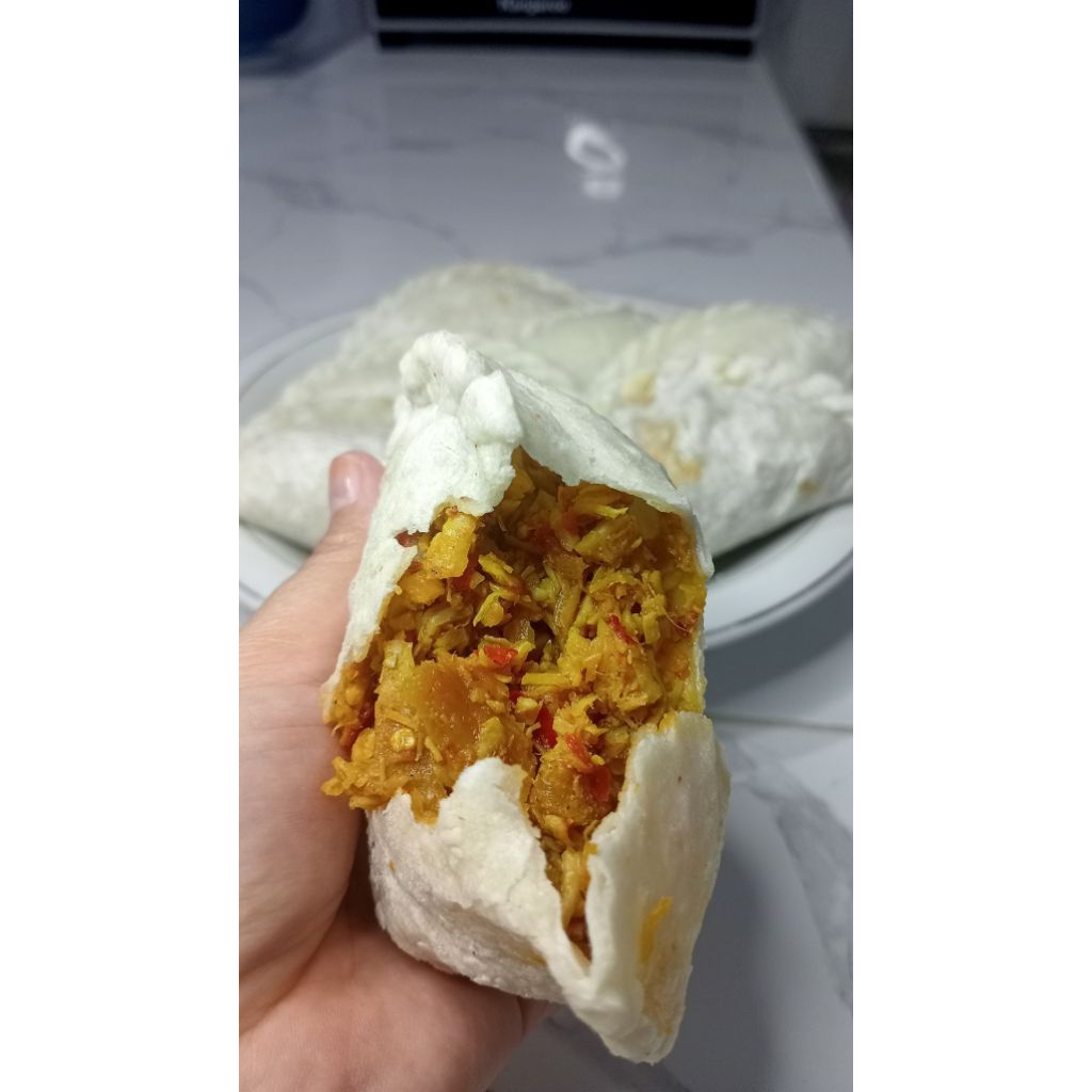 

Cireng kembung isi suwir ayam, kedai putih isi 13 pcs