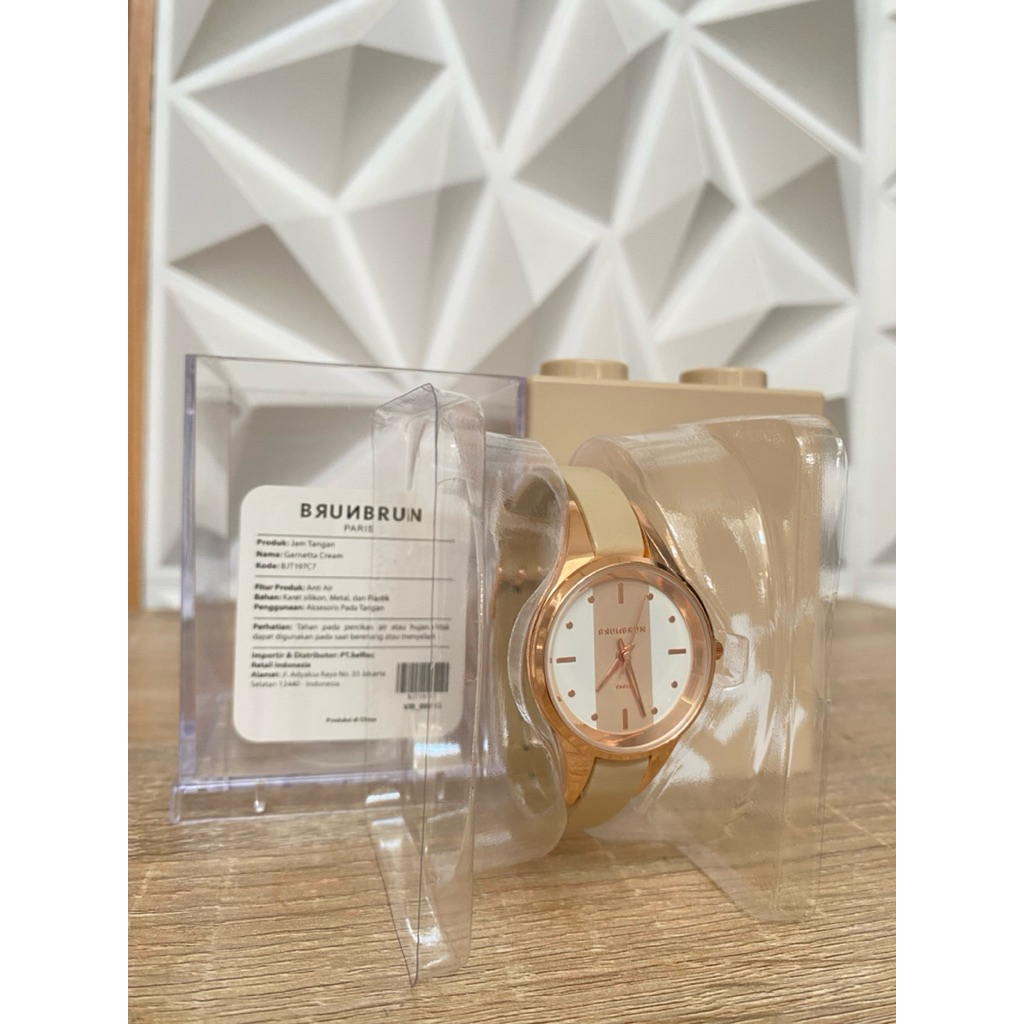 JAM BRUNBRUN PARIS WARNA CREAM/NUDE