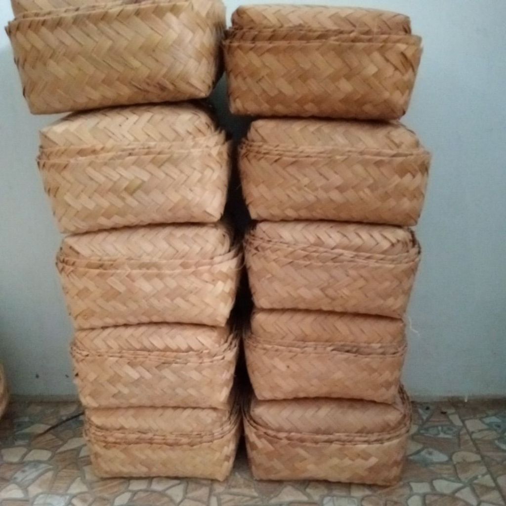 besek bambu 20x20 sepasang grosir besek box nasi dan kotak Hampers