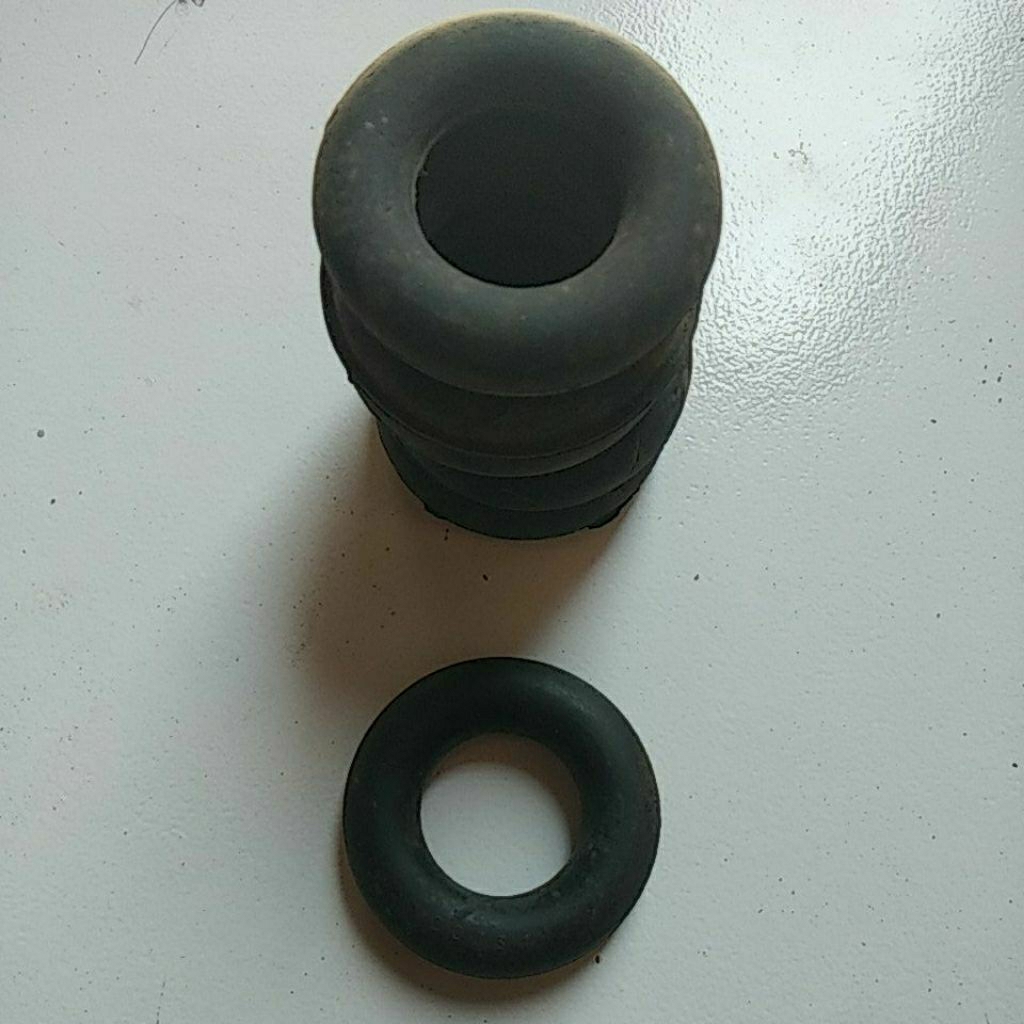 Karet Gantungan Knalpot Donat Mercy W123 W124