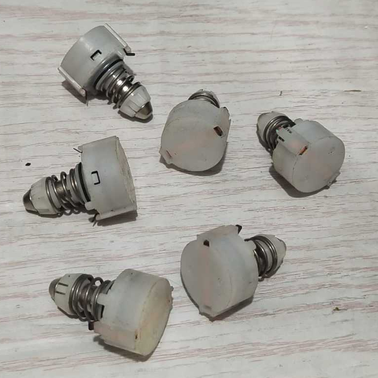 per tombol klakson mobil universal.