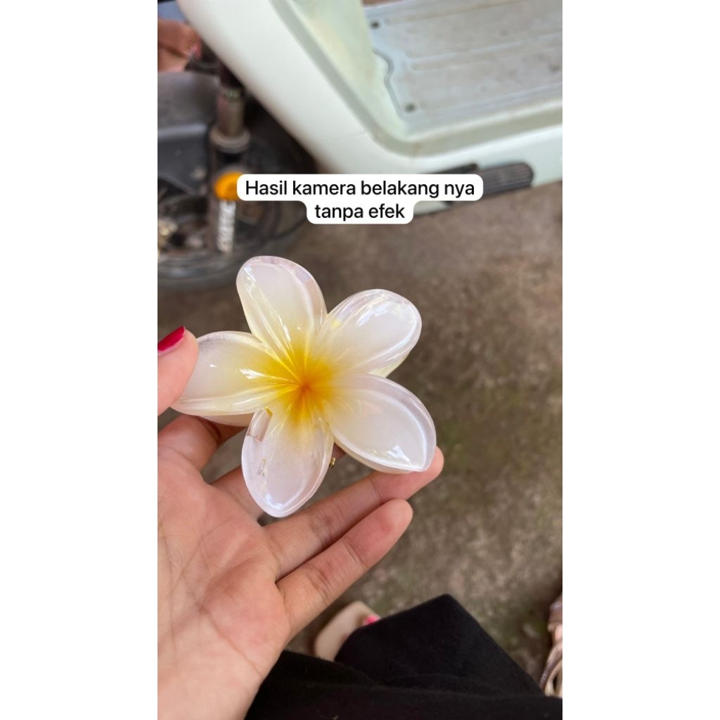 sepatu bola/voli/basket bekas random