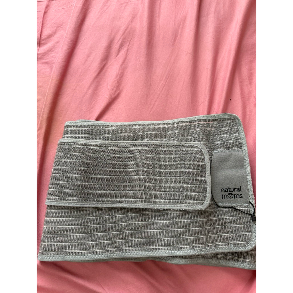 Preloved Korset Melahirkan Natural Moms