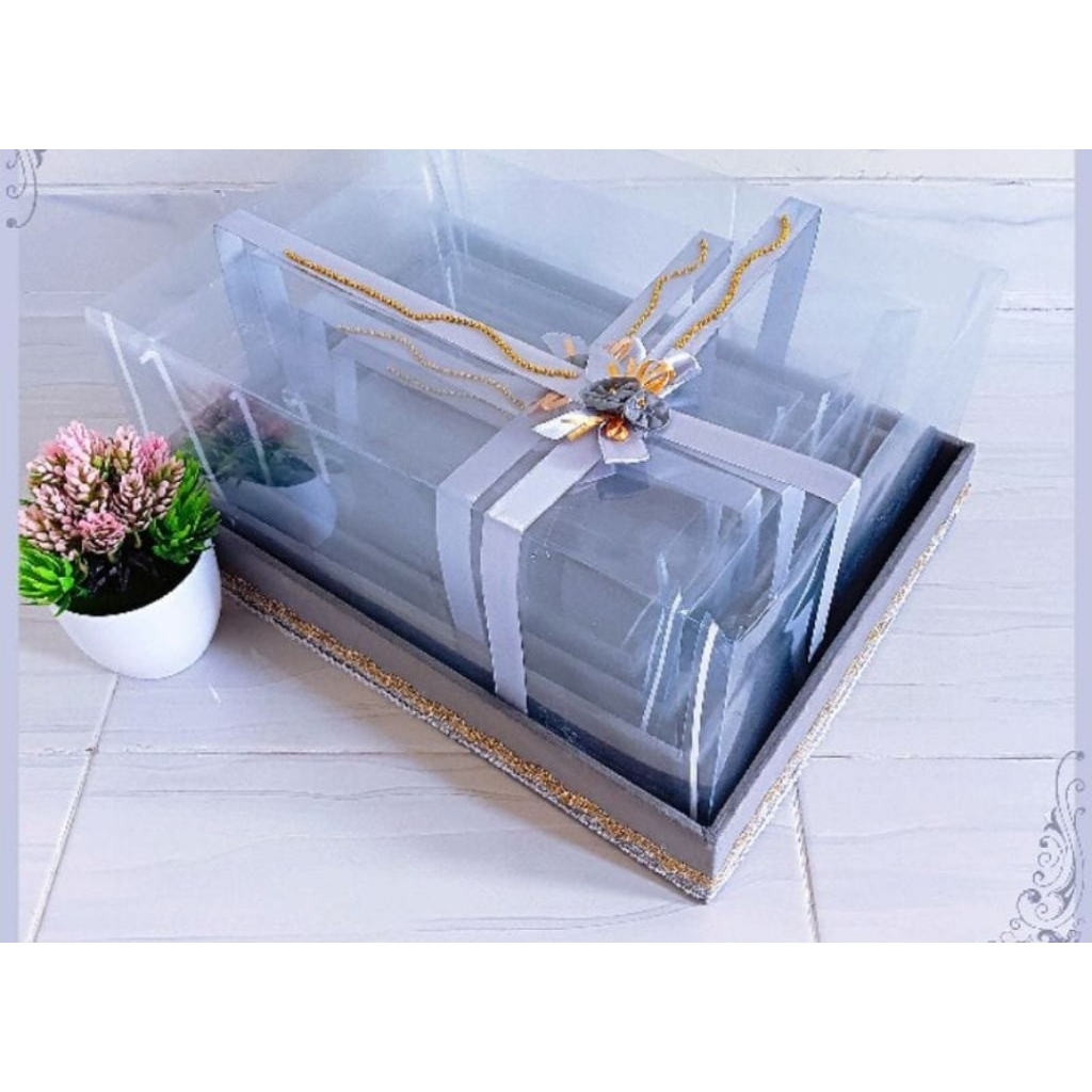 

KOTAK HANTARAN PERNIKAHAN KOTAK SESERAHAN PERNIKAHAN BOX HANTARAN