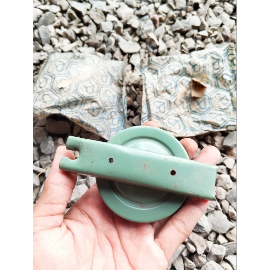 tutup tangki bensin vespa super sprint vbb original noss