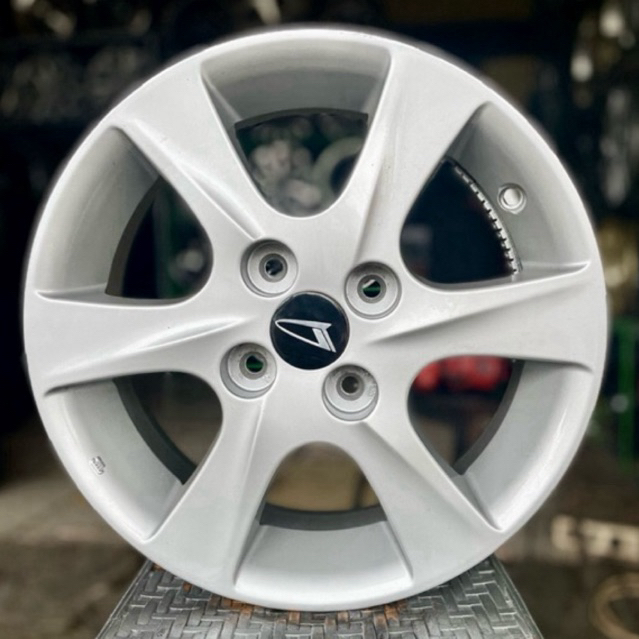 VELG ORI BAWAAN DAIHATSU AYLA R14 ADA 4 PCS PCD 4x100 SECOND BEKASI COCOK UNTUK SIGRA DAN MOBIL LAIN