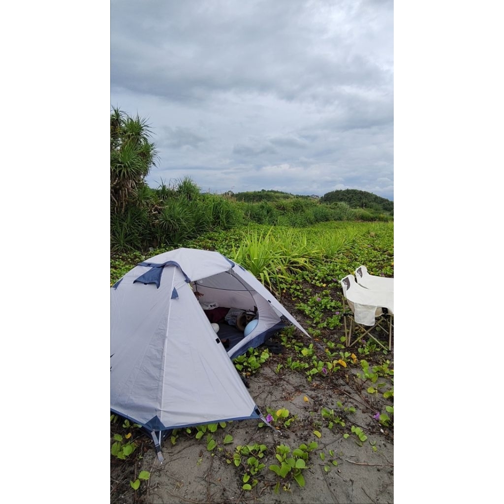 [PRELOVED Pribadi] Tenda Camping WILDSHELL Navageo 2 White Grey 2p