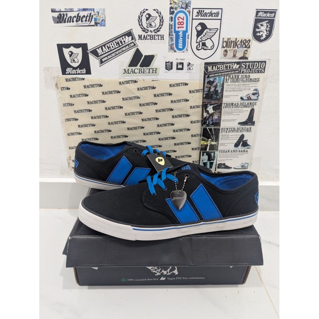Macbeth Langley Black Blue NEW (39, 45)