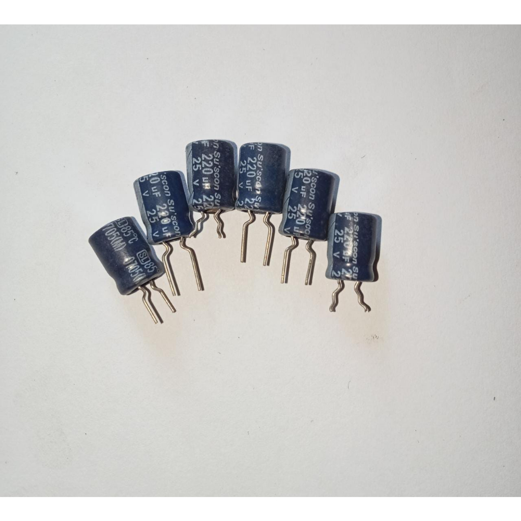 20Pcs Kapasitor Elco 220uf 25v Capasitor elko 25v 220uf Bermerk Original