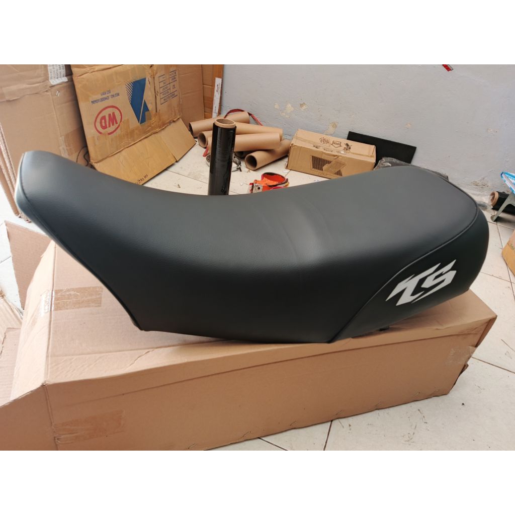 JOK TS 125 CROSSBONE MODEL ORI SUZUKI TS 125