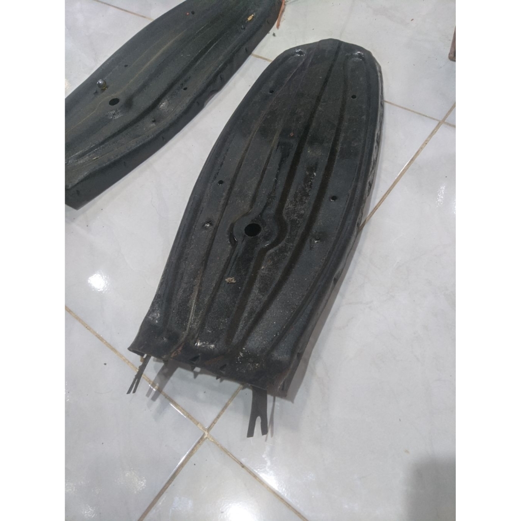 Tatakan jok  Yamaha l2G