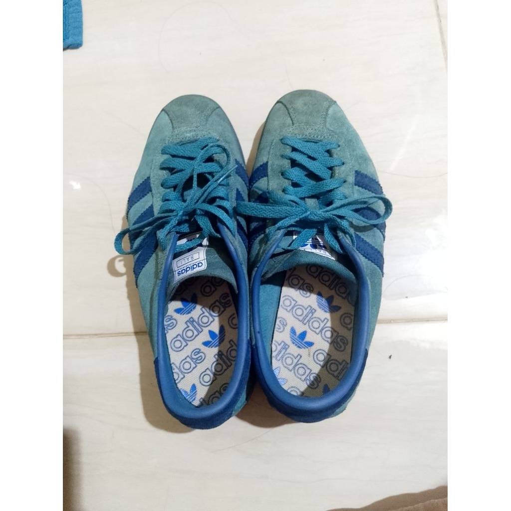 Adidas bali
