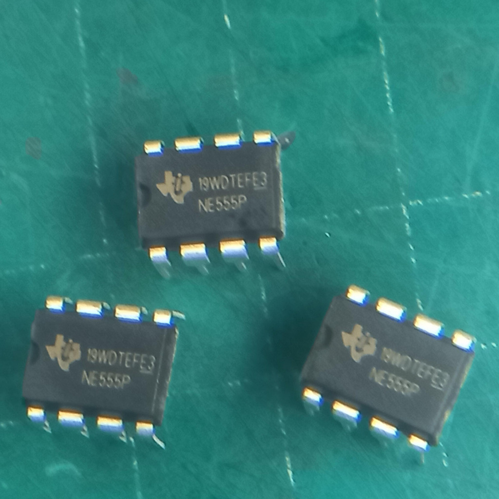 NE555 LM555 555 ic timer 555