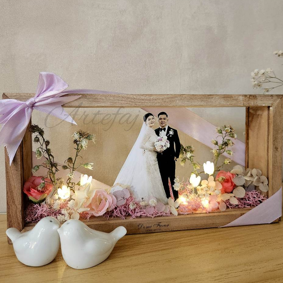 Flower Frame bunga kaca buket bunga box mawar asli preserved valentine LED mawar birthday gift hadia