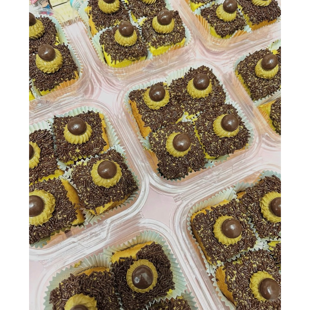 

Bolu Jadoel Mocha Choco Ball