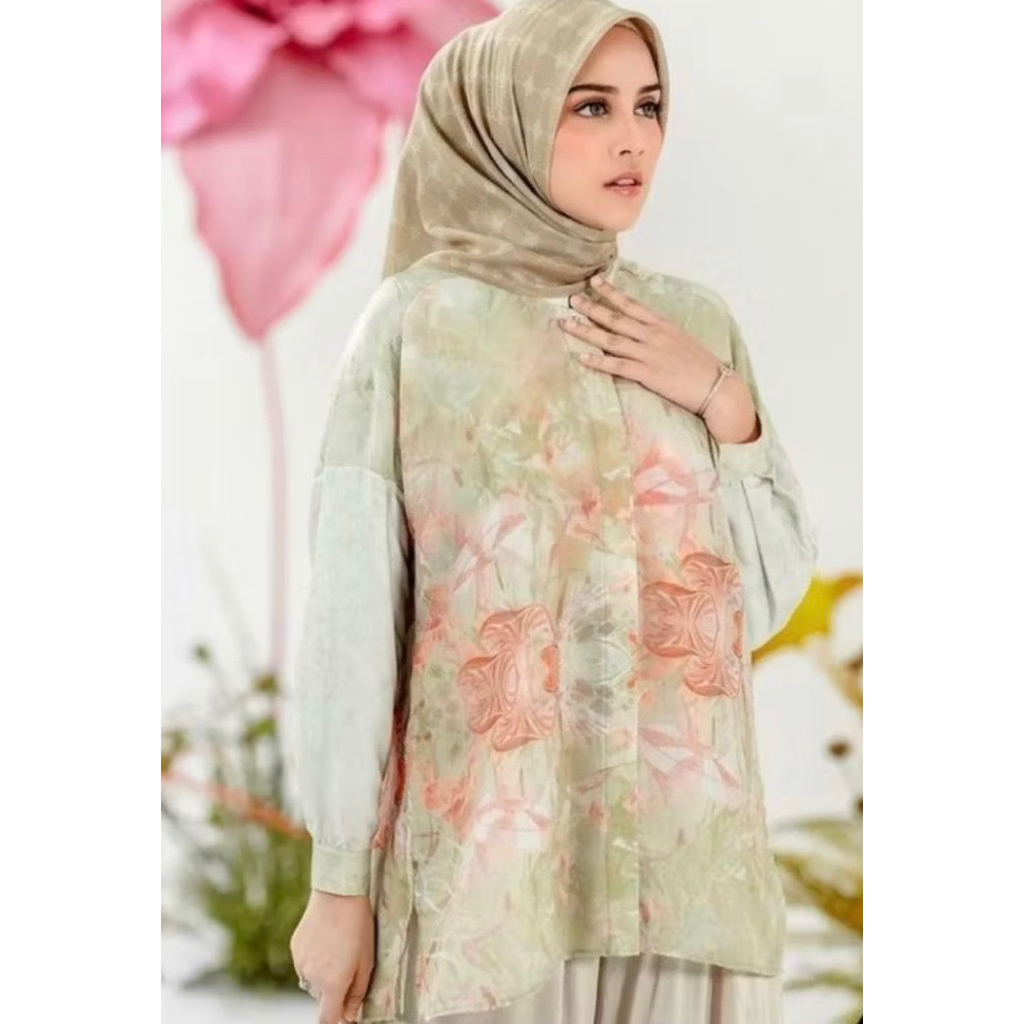 BS X RM Valvia Top-Jade Green