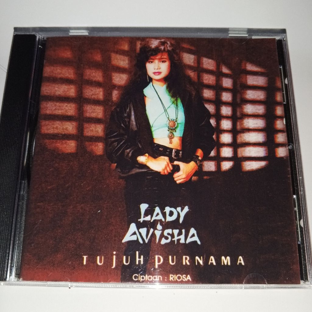 CD LADY AVISHA TUJUH PURNAMA