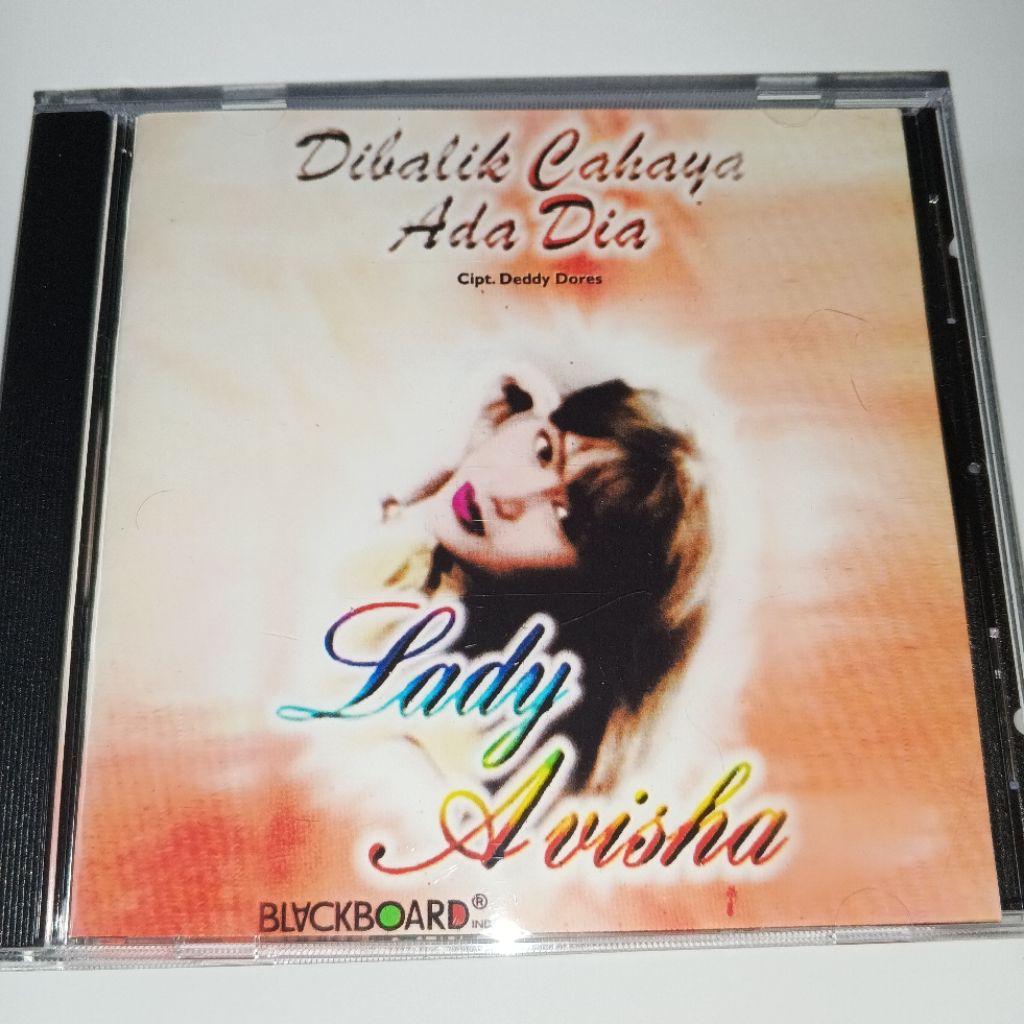CD LADY AVISHA DIBALIK CAHAYA ADA DIA