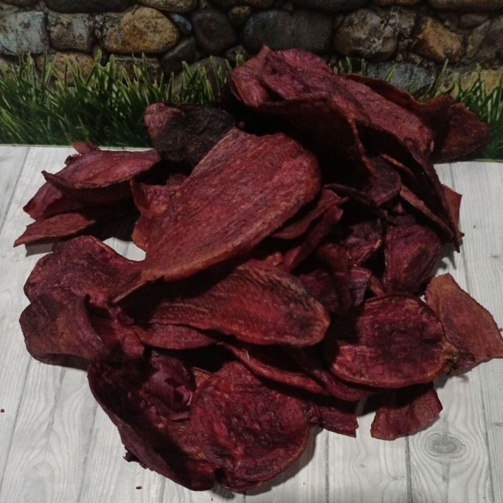 

keripik ubi ungu manis kriuk renyah