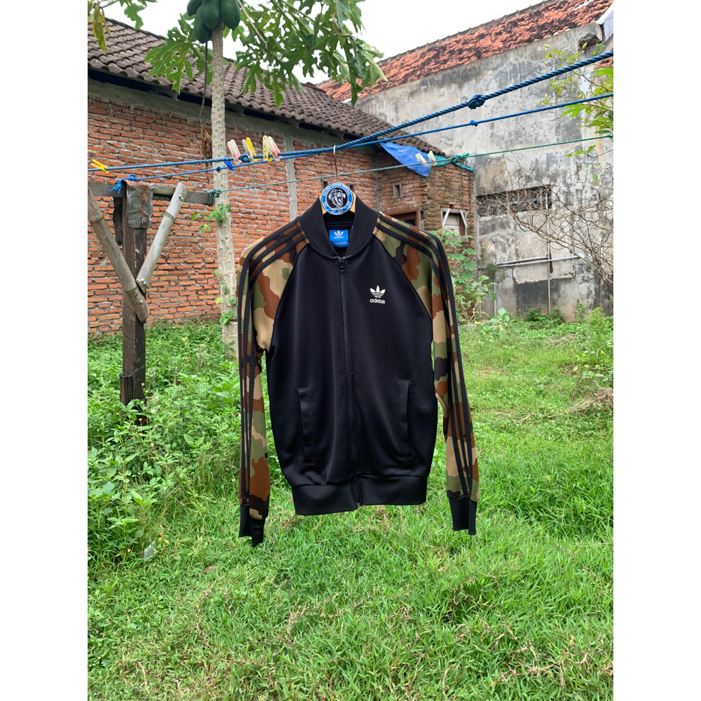 Tracktop Adidas camo