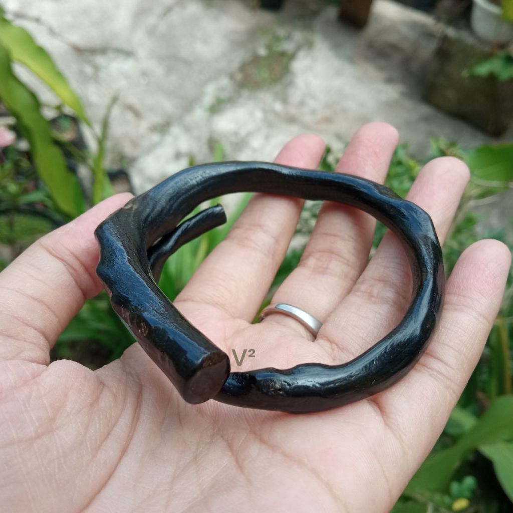 Gelang Akar Bahar Hitam Berserat