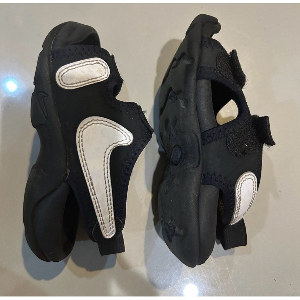 [preloved] nike adjust sunray 6 , size 8c