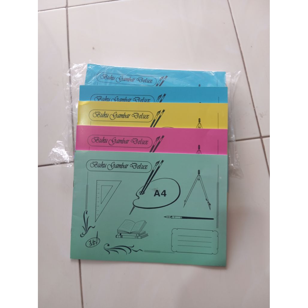 

1 pcs buku gambar deluxe A4 kertas premium (tebal)