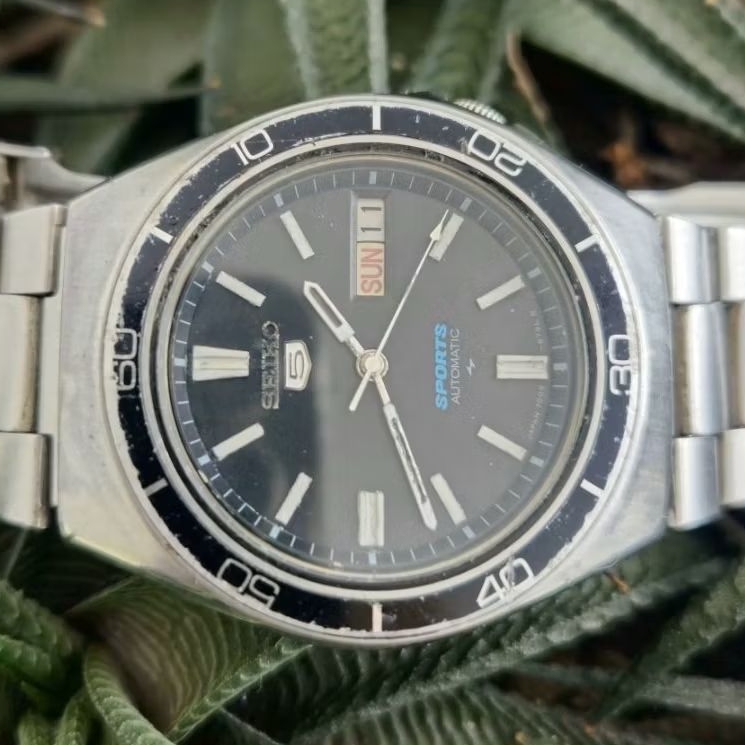 vintage jam seiko5 sport 7009-8560
