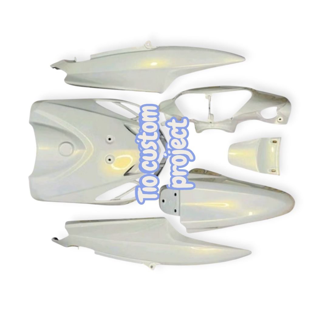 cover body Mio smile warna putih lembayung gold