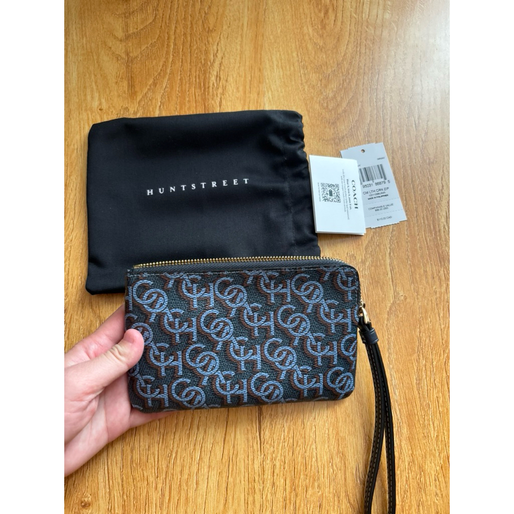 LIKE NEW COACH ORIGINAL Wristlet Small Wallet