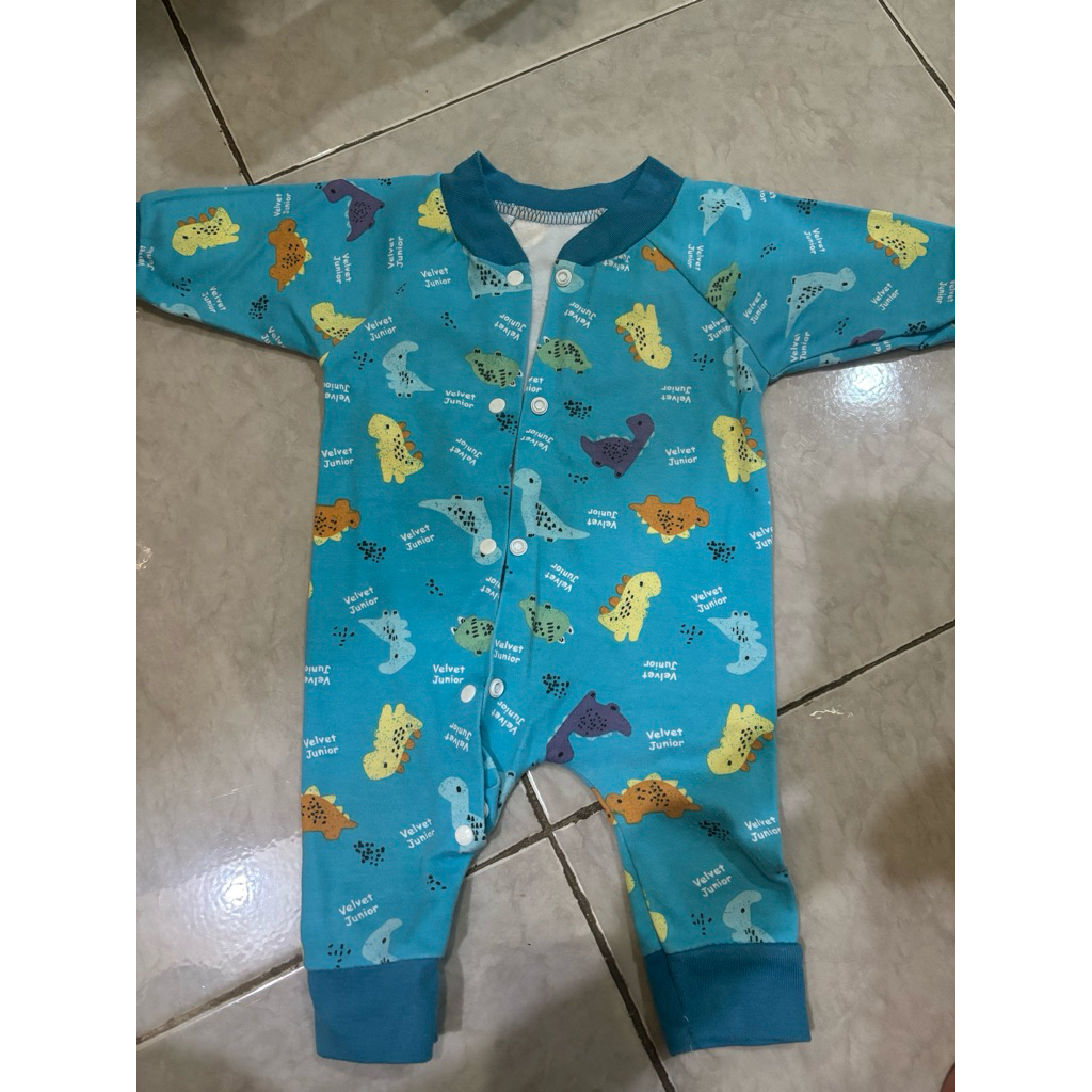 Preloved sleepsuit bayi