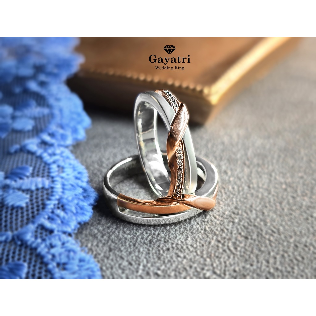 Cincin couple pernikahan & tunangan Silver 925 - Emas - Palladium | by Gayatri wedding ring